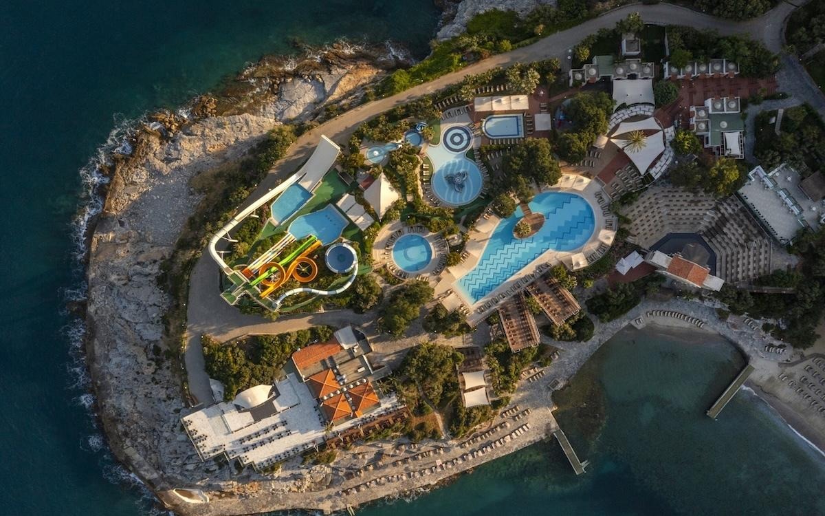 Pine Bay Holiday Resort