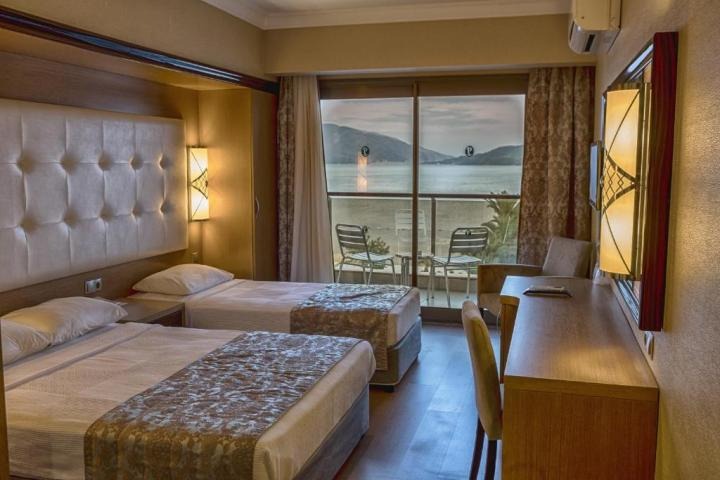 Hotel Pasa Beach