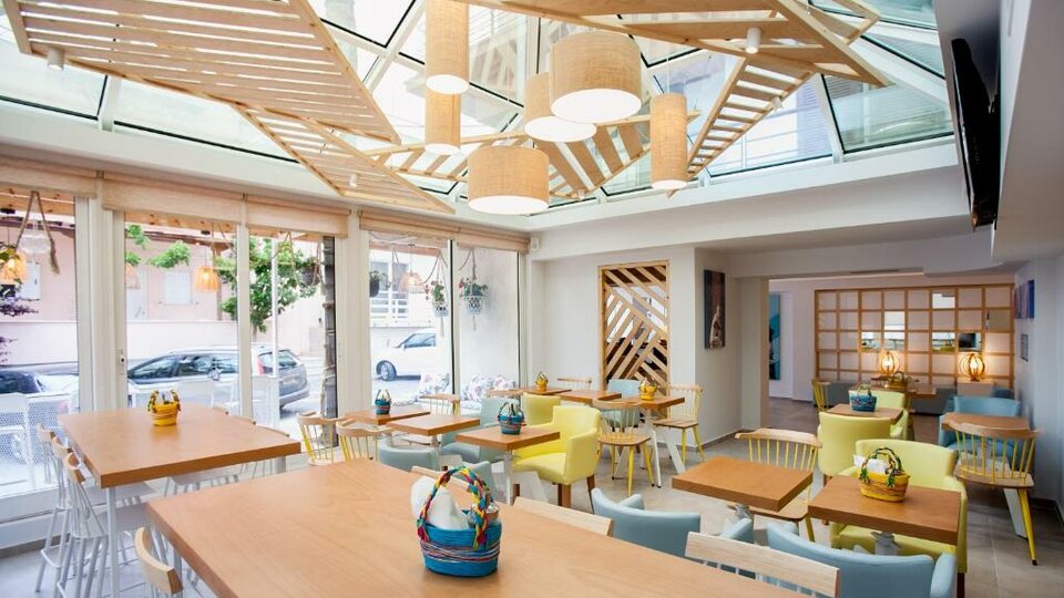 Frini Hotel