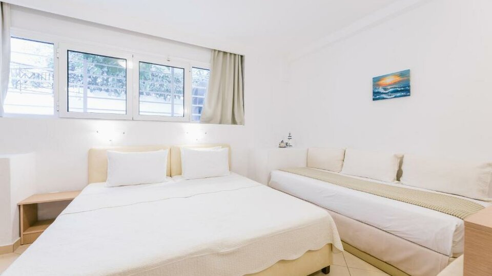 Anastasia Apartments