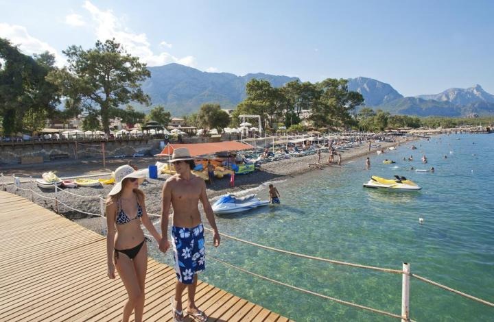 Crystal Aura Beach Resort & Spa