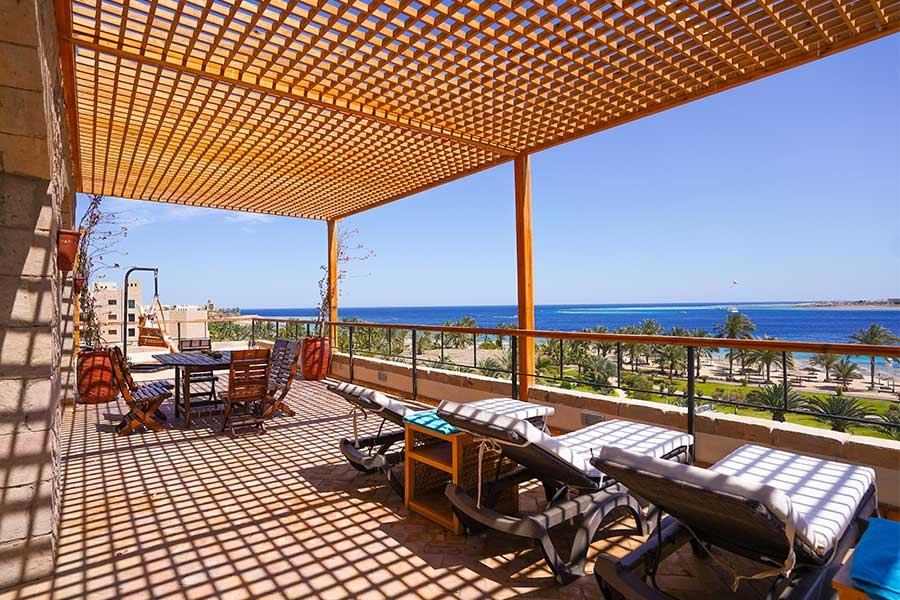 Fort Arabesque West Bay