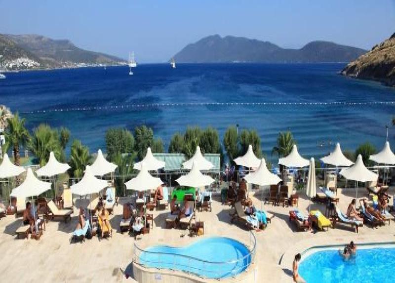 Azka Hotel