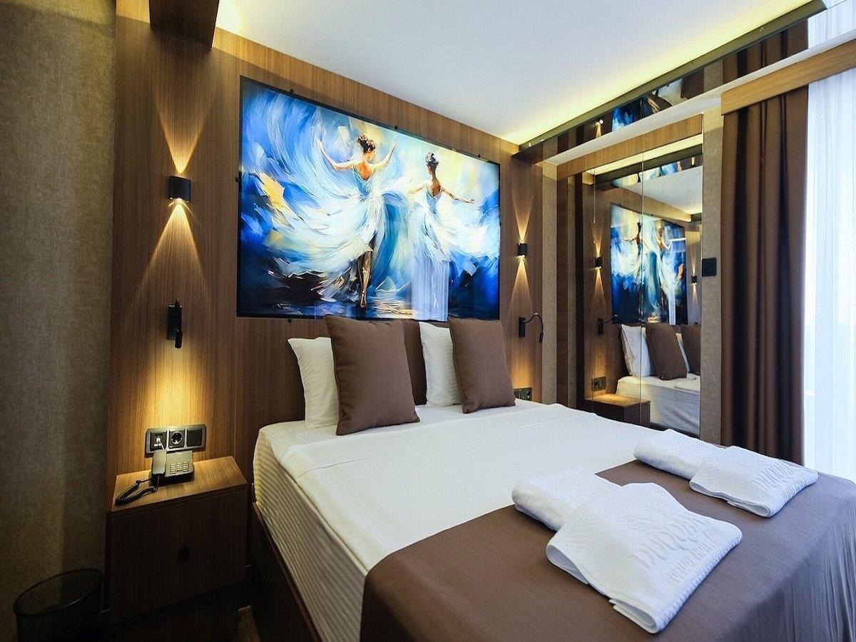 Duqqan Deluxe Hotel