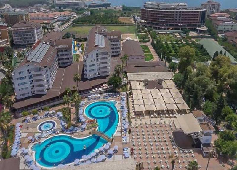 Lonicera World Hotel