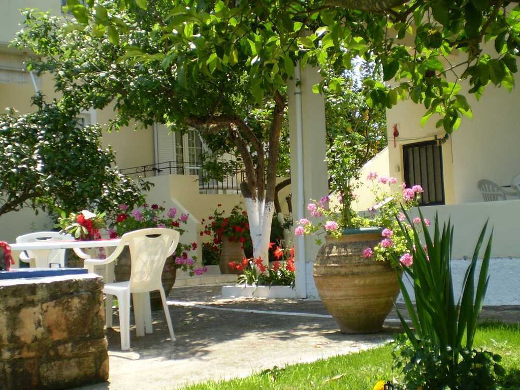 Vila Irini studios