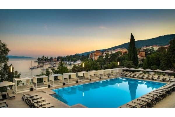 Hotel Ambasador