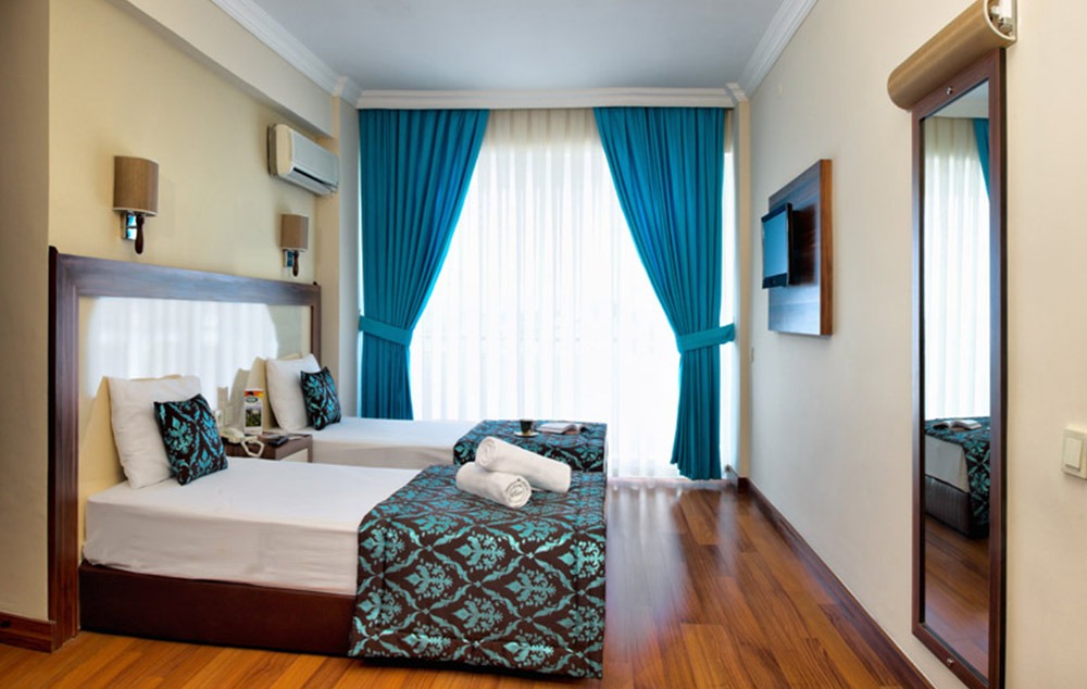 Flora Suites