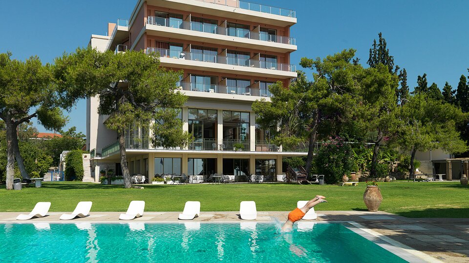 Kalamaki Beach Resort
