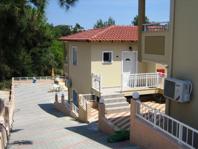 Vila Augustos