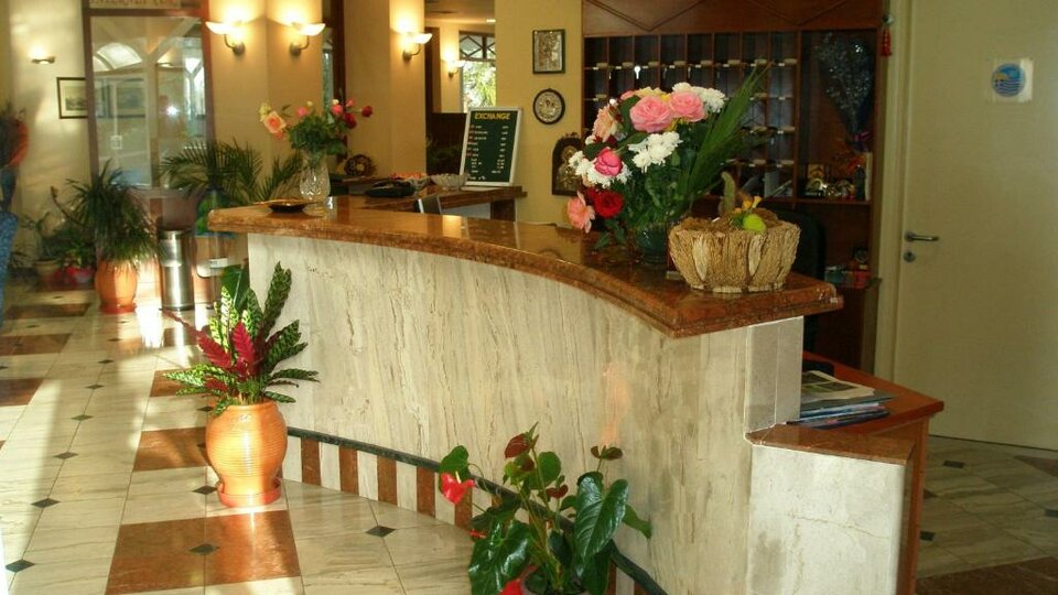 Hotel Tolon Holidays