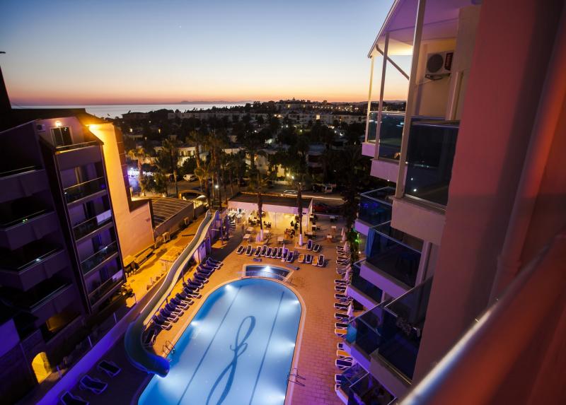 Infinity Beach Hotel