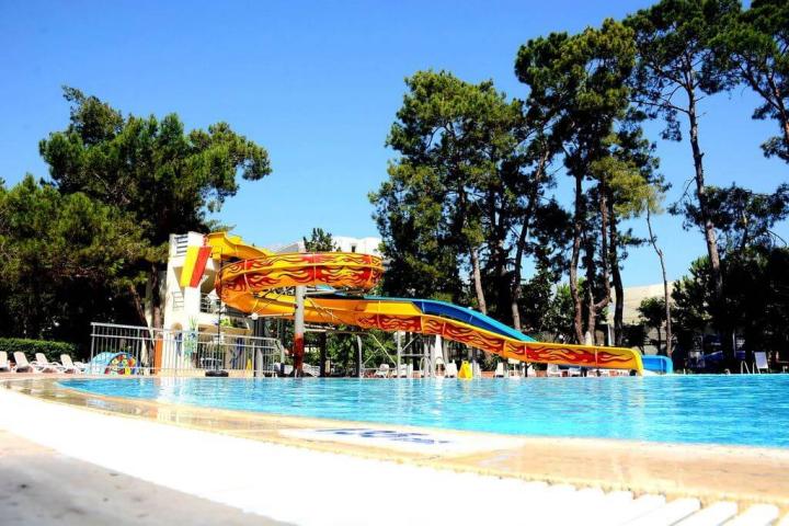 Meder Resort Kemer