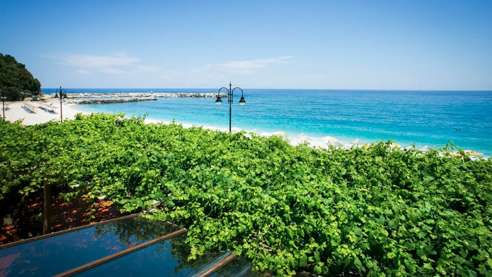 Kenta Beach 