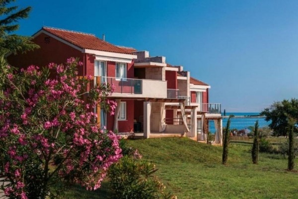 Apartman Katoro Plava Laguna