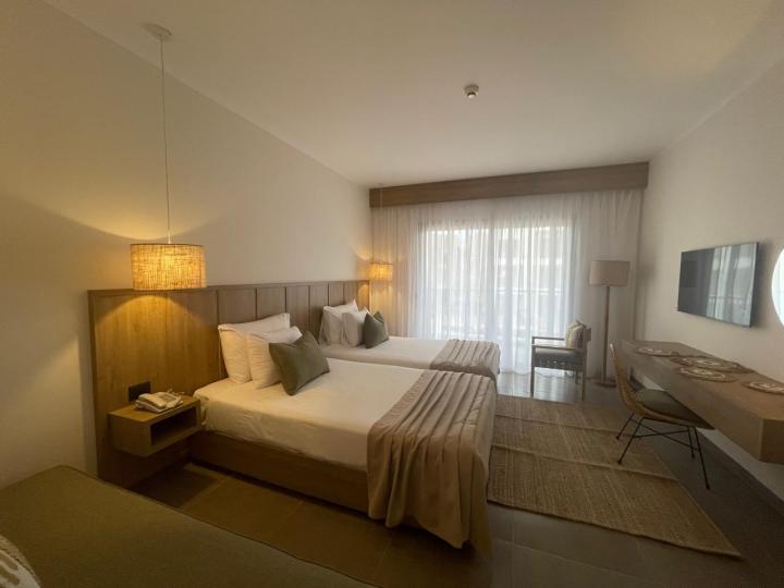 Jaz Almaza Blu Hotel