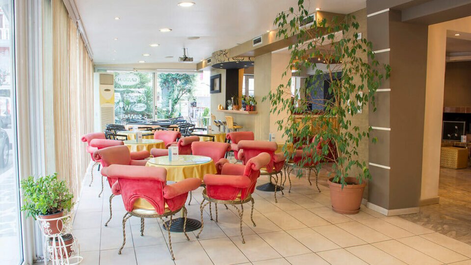 Hotel Paralia Inn