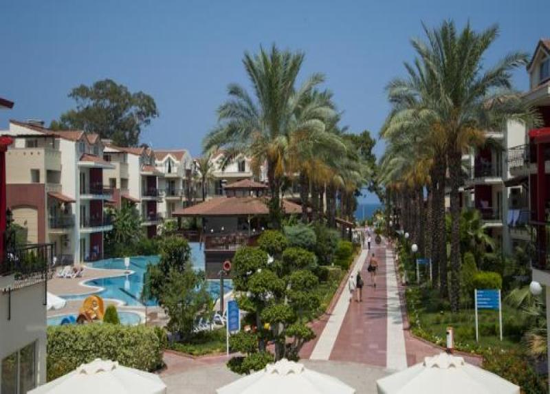 Crystal Aura Beach Resort & Spa Hotel
