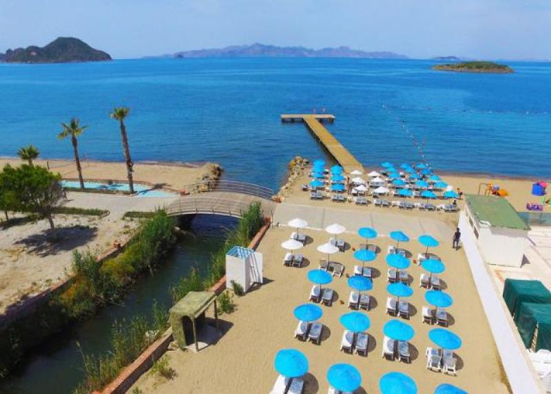 Tiana Beach Hotel
