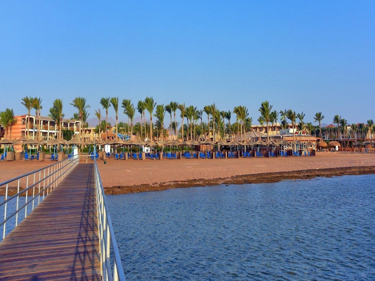 Sea Beach Aquapark Resort