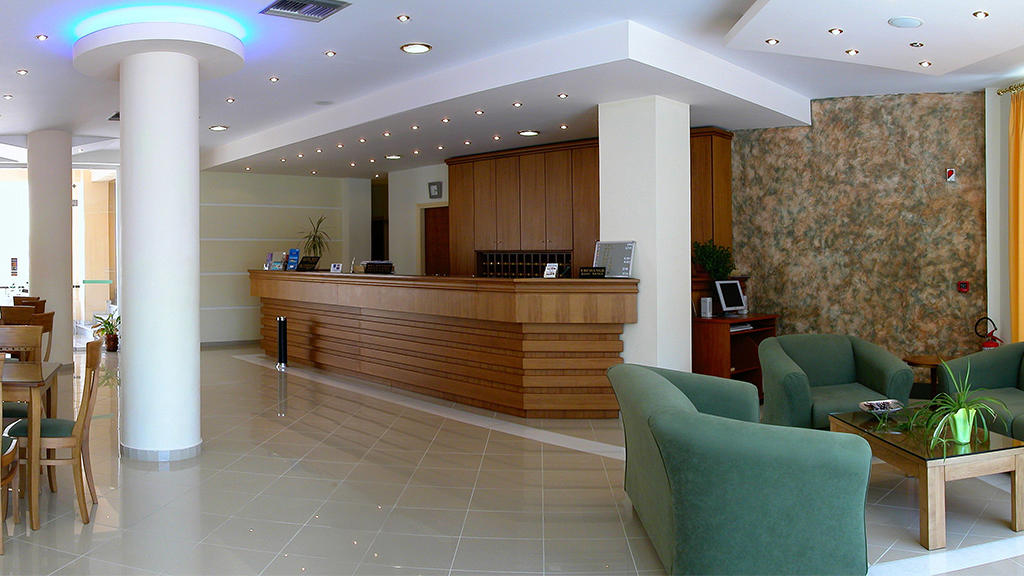 Nontas Hotel