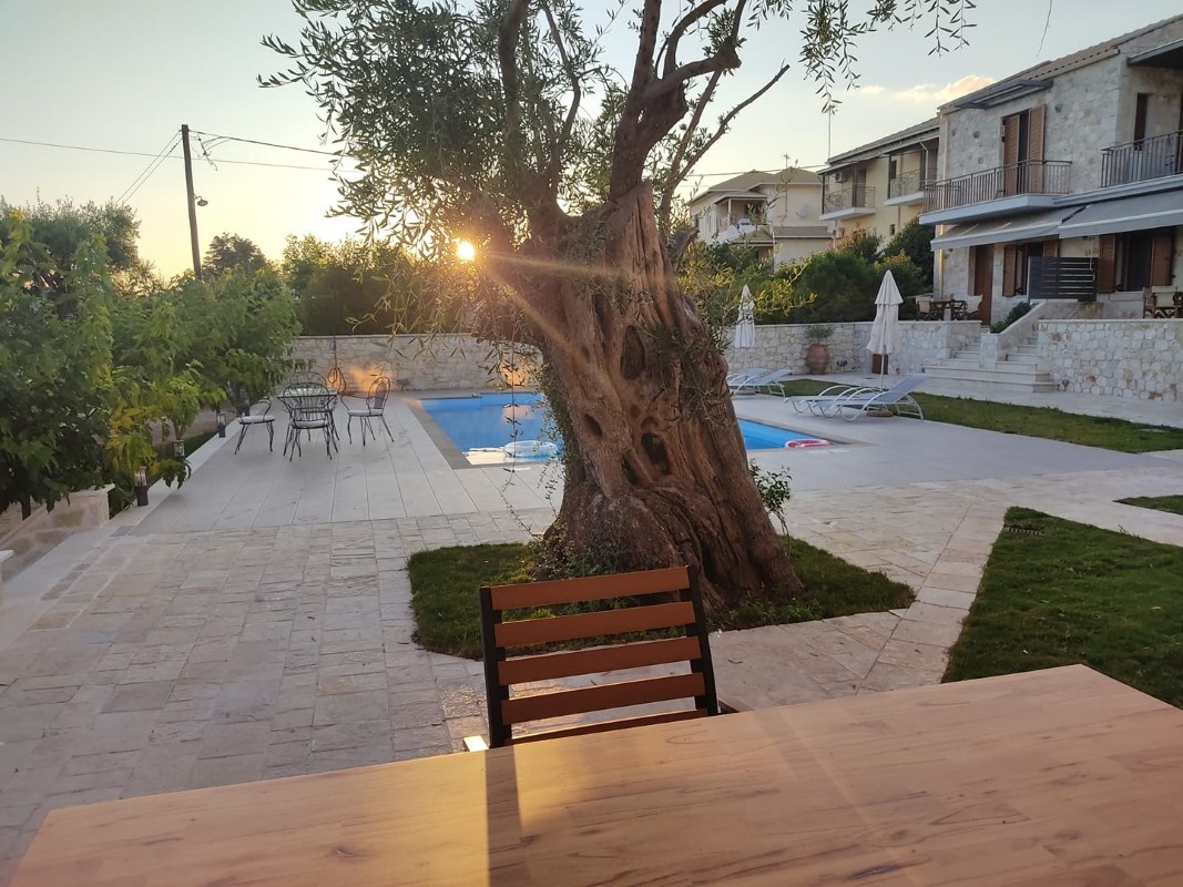 Vila Zefiros Luxury Resort