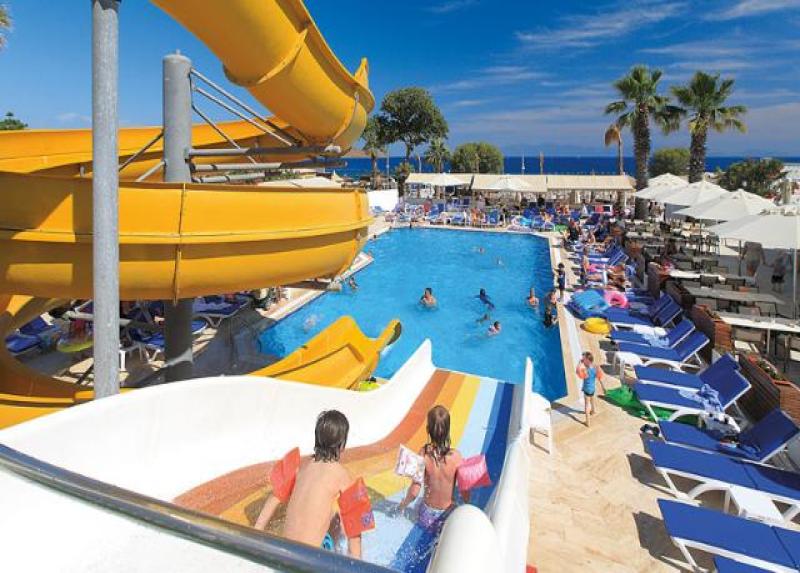 Petunya Beach Resort Hotel