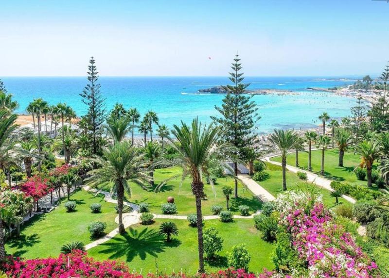 Nissi Beach Resort Hotel
