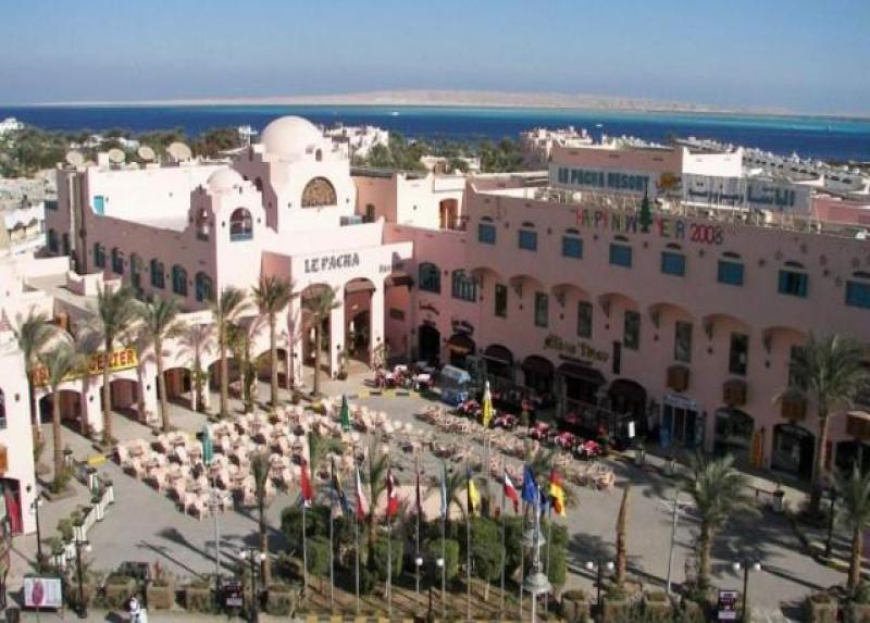 La Pacha Resort Hotel