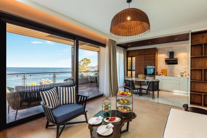 Kaya Palazzo Resort and Residences Le Chic