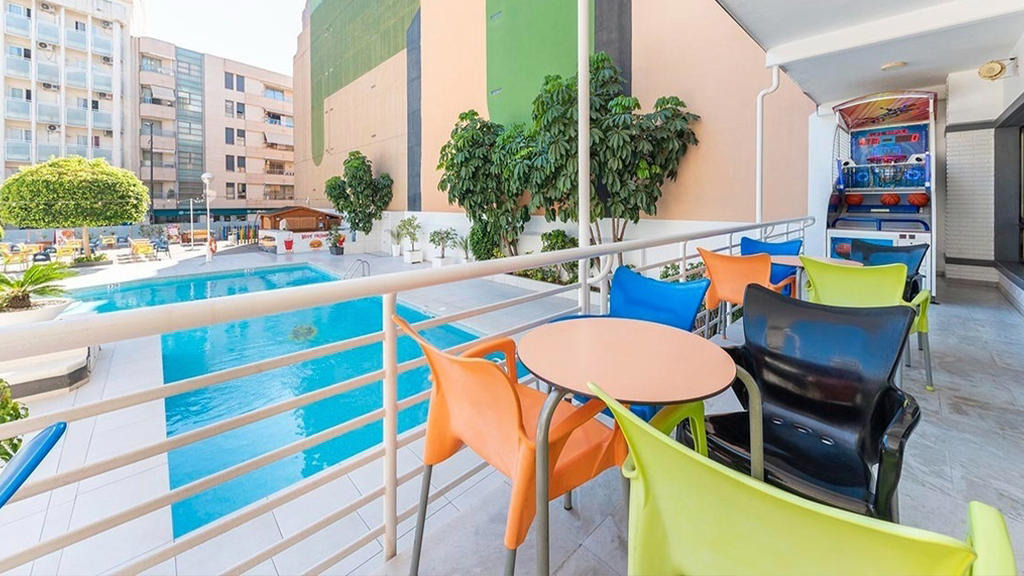 Hotel Port Vista Oro