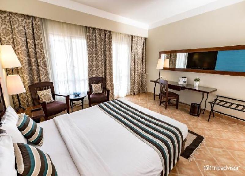 The Three Corners Ocean View -Adult only Hotel