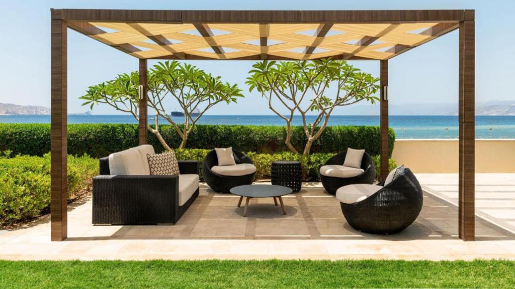 Al Manara Luxury Collection Hotel