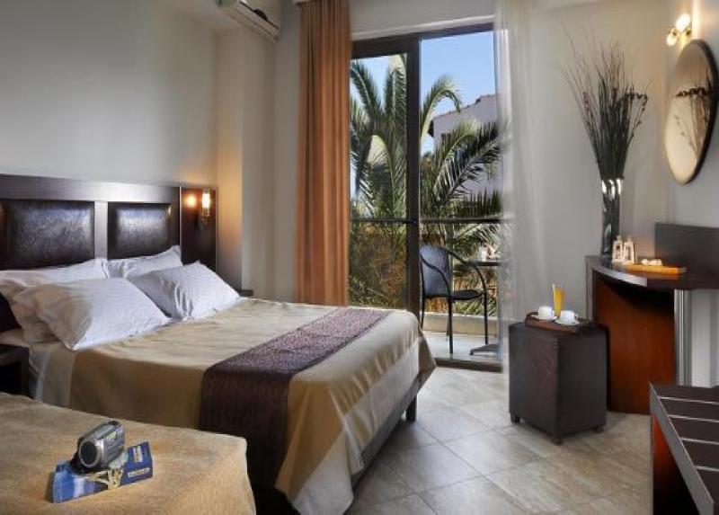 Simeon Hotel