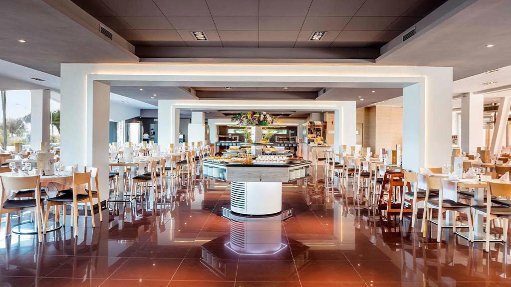 Aqua Hotel Promenade and Spa
