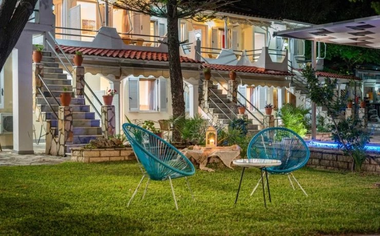 Flisvos Seaside Apartments