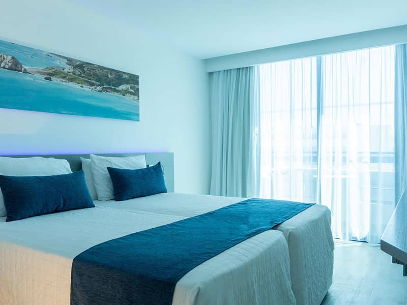 Hotel Anonymous Beach