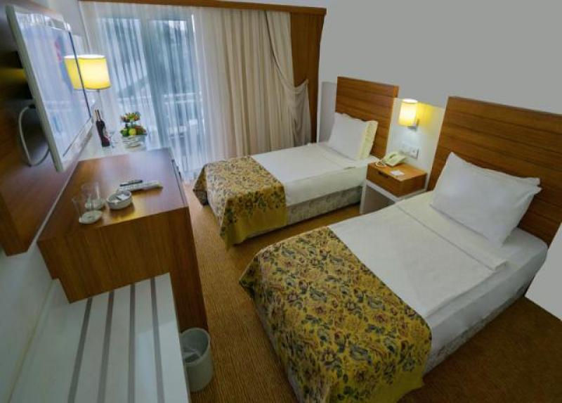 Armas Gul Beach Hotel