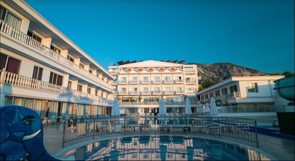 SL La Perla Hotel Kemer