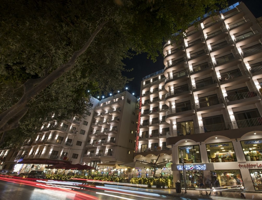 Plaza Regency Hotel