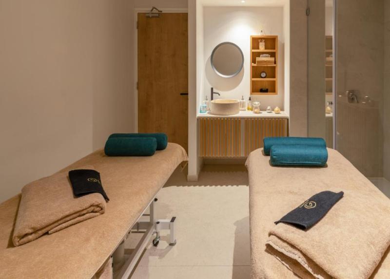 Flamingo Paradise Beach Adult Only Hotel
