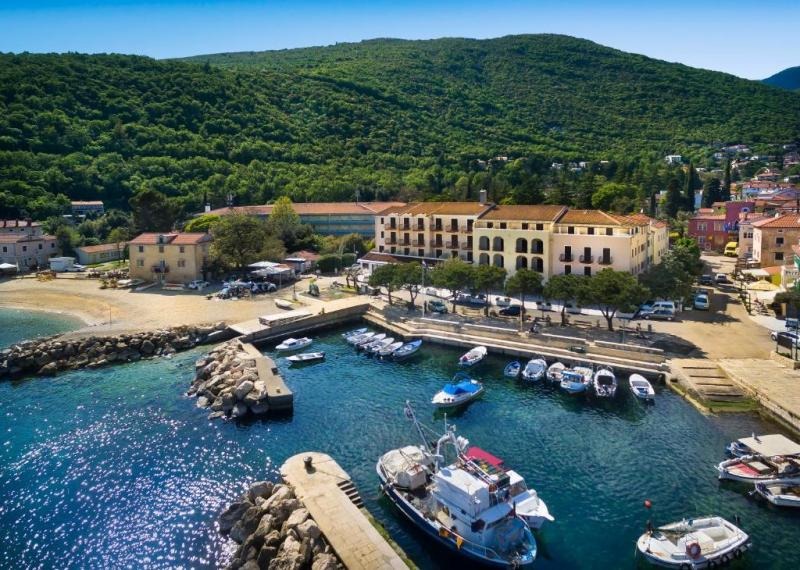 Hotel Marina Polpenzion