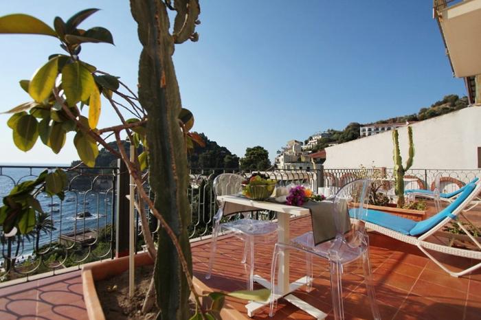 Hotel Baia Azzurra