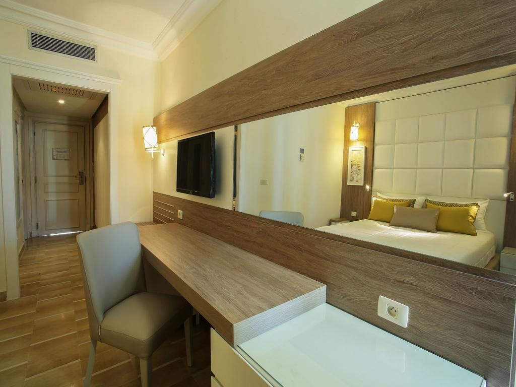 Sentido Bellevue Park