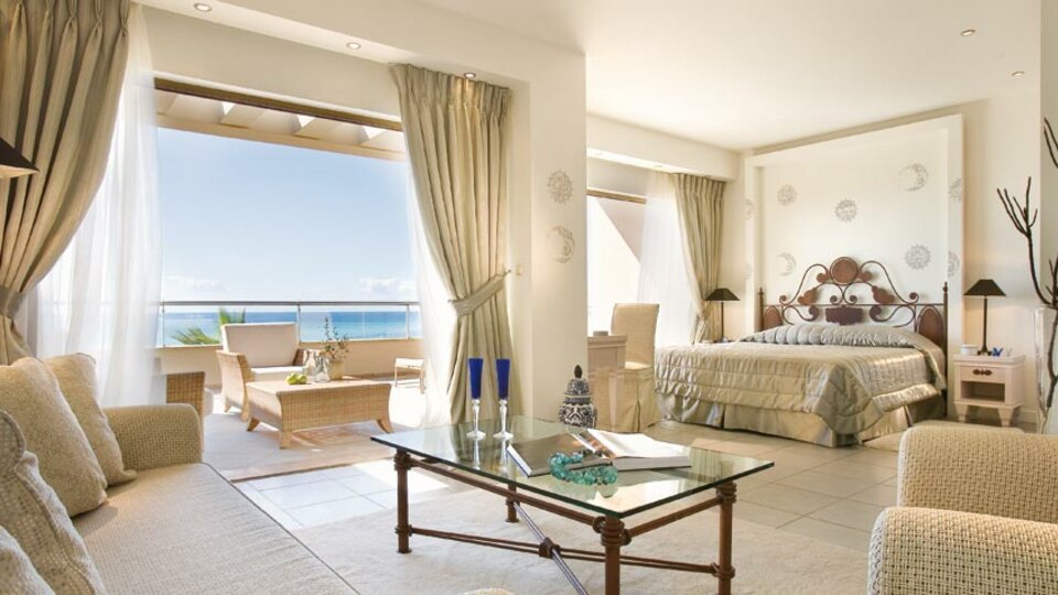 Hotel Sani Asterias