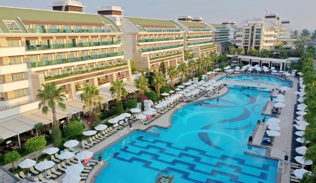 Hotel Crystal Waterworld Aqua Collection