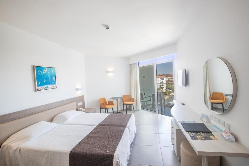 Hotel Vassos Nissi Plage