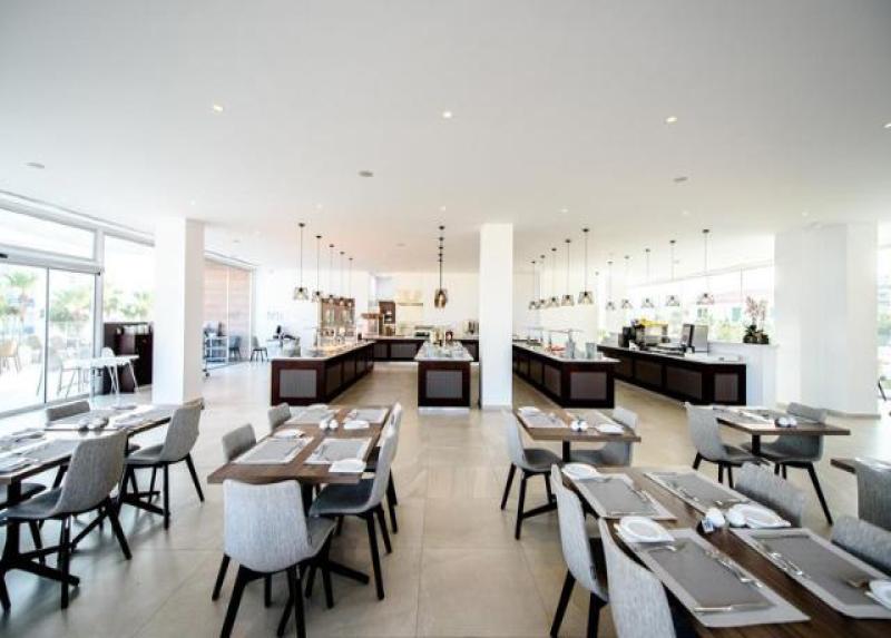 Eleana Hotel