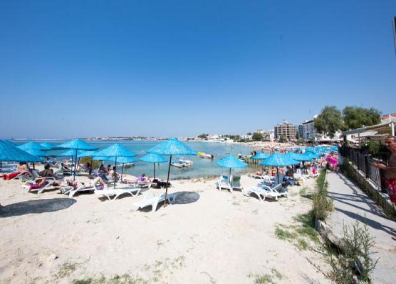 Tuntas Beach Hotel