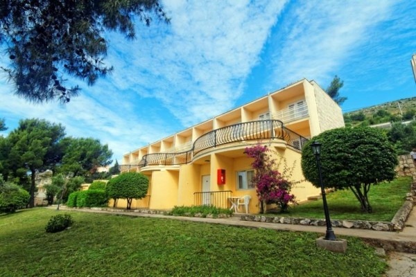 Hotel Val (ex Jadran)